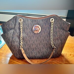 Michael Kors Monogram Jet Set Chain Shoulder Bag Like New